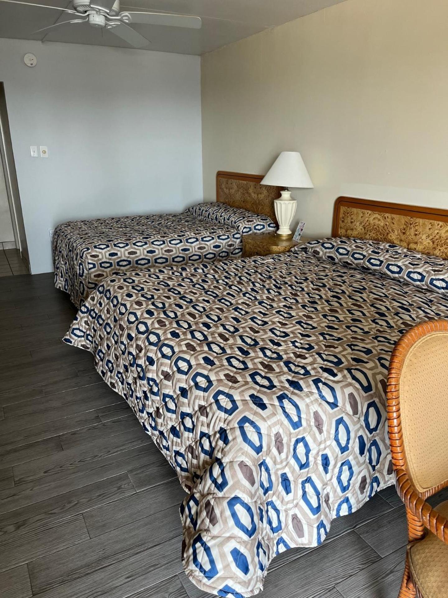 Landmark Motel Вайлдвуд Экстерьер фото