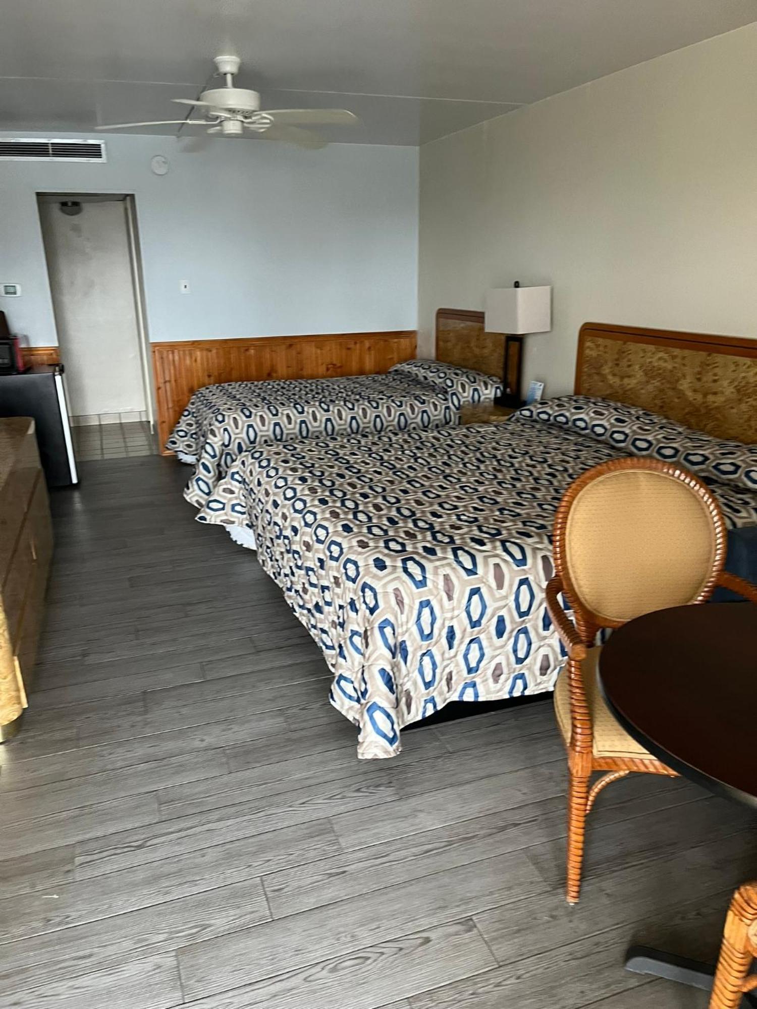 Landmark Motel Вайлдвуд Экстерьер фото